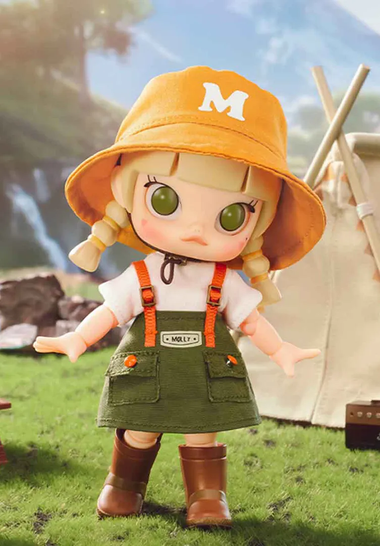 MOLLY Figure